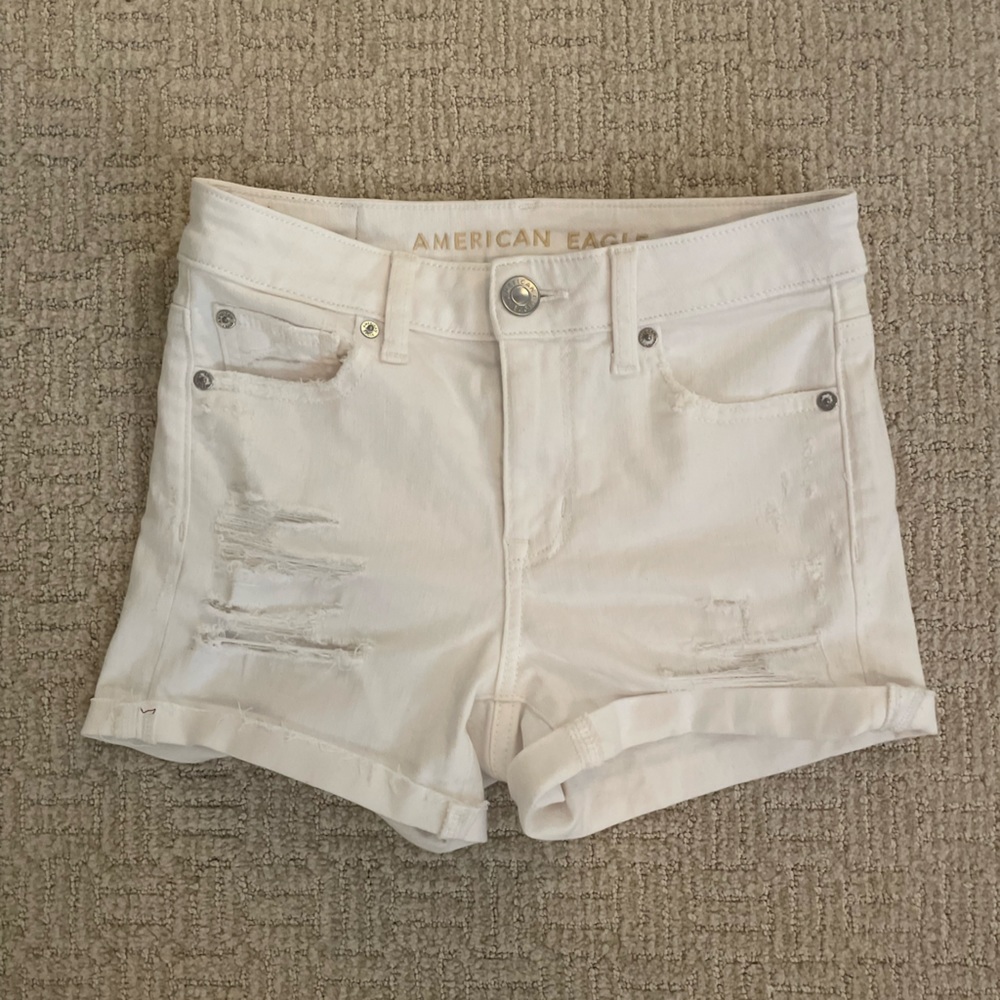 🏷️American Eagle White Stretchy Jean Shorts